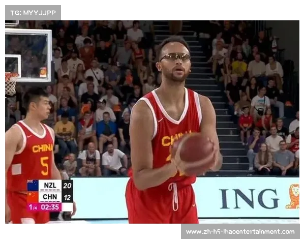 李凯尔砍下赛季新高19分 热火官推慢动作回顾精彩瞬间 李凯尔砍下赛季新高19分 热火官推慢动作回顾精彩瞬间